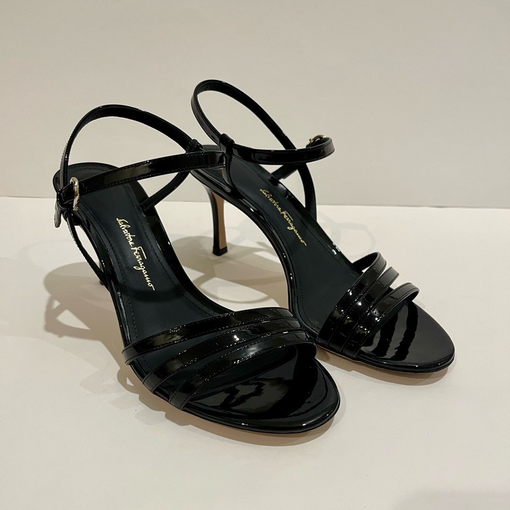 Salvatore Ferragamo Idwige Black Patent Leather Sandals